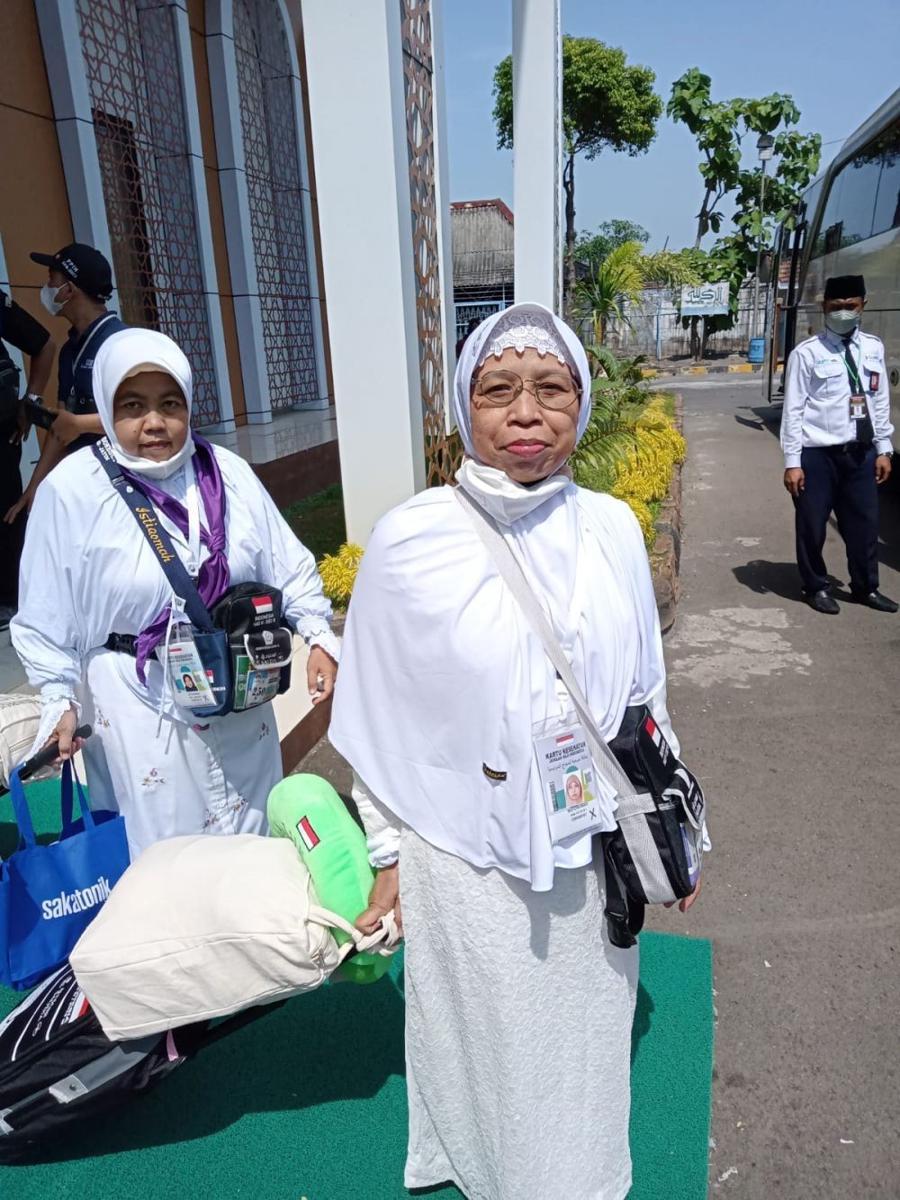 Jemaah Haji yang menyusul ķe Tanah Suci. (Dok. Kemenag Jatim)