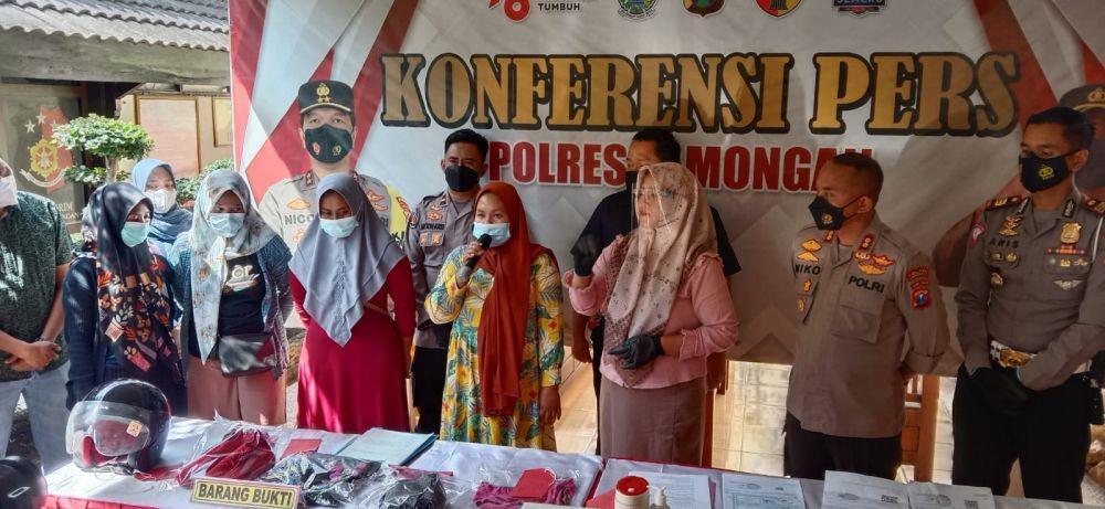 Video Pelat Nomor Ditutupi CD Viral, Emak-emak di Lamongan Minta Maaf