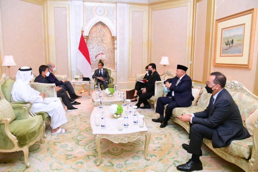 Presiden RI Joko Widodo menemui pengusaha dan investor Uni Emirat Arab. (dok. Sekretariat Presiden RI)