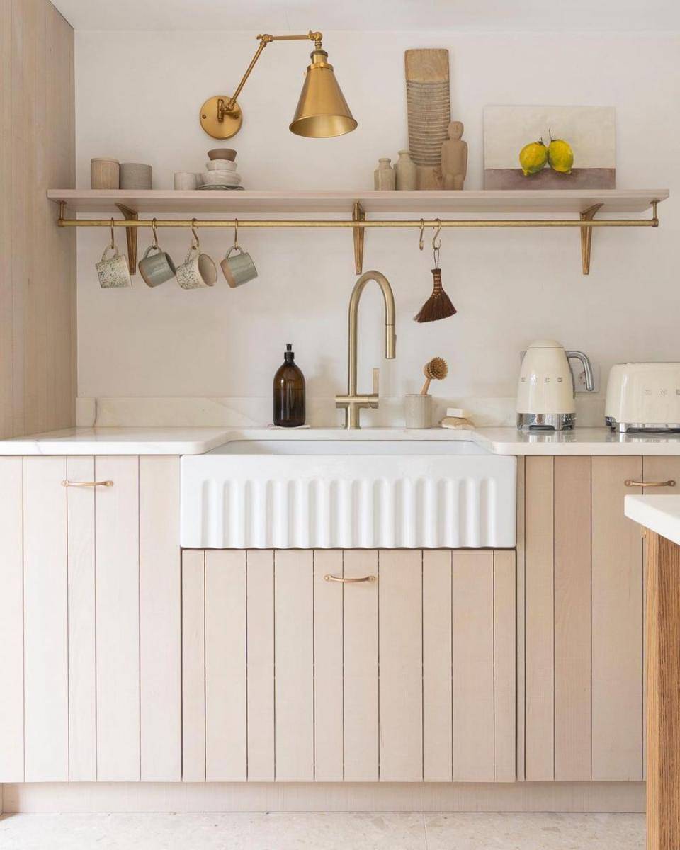 wastafel keramik (instagram.com/thevenetianpantry)