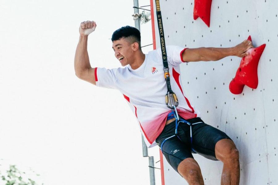 Mantap! Kiromal Katibin Pecahkan Rekor Panjat Tebing Dunia Lagi