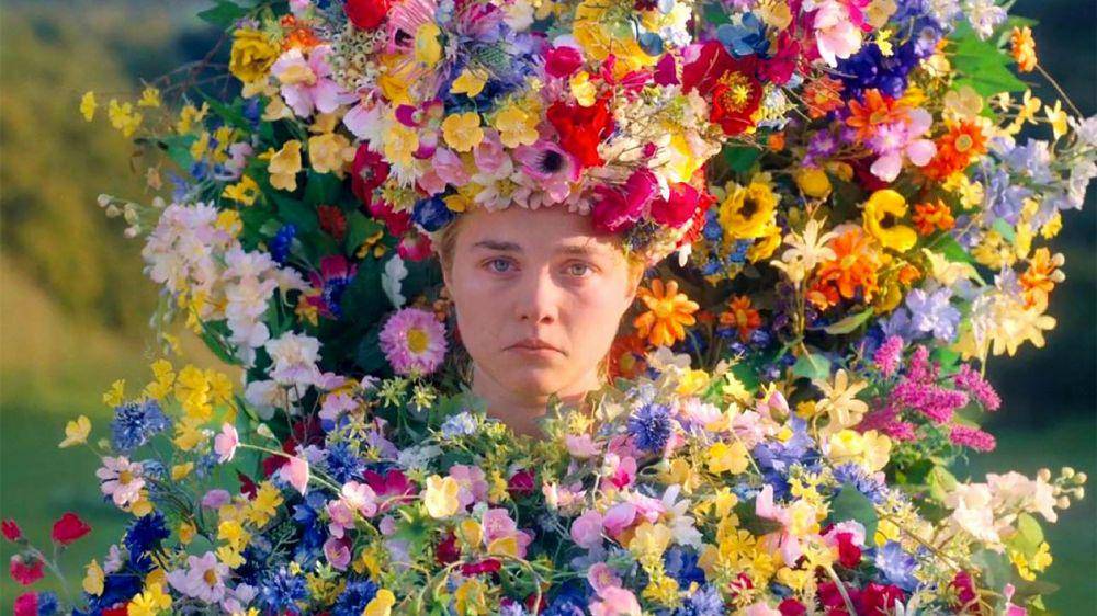 cuplikan film Midsommar (dok. Square Peg/Midsommar)