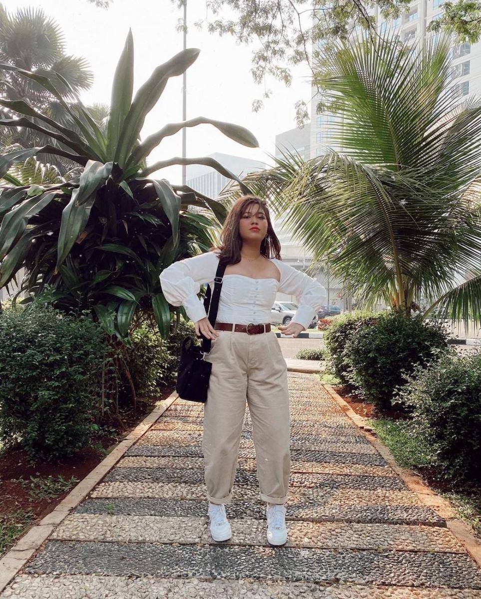 OOTD Curvy ala Sarah Ayu (instagram.com/sarahayuh)