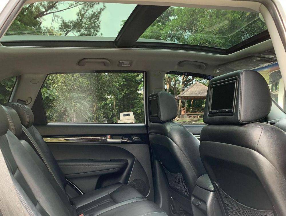 Ilustrasi interior Kia Sorento (instagram.com/senanelsenruslie)