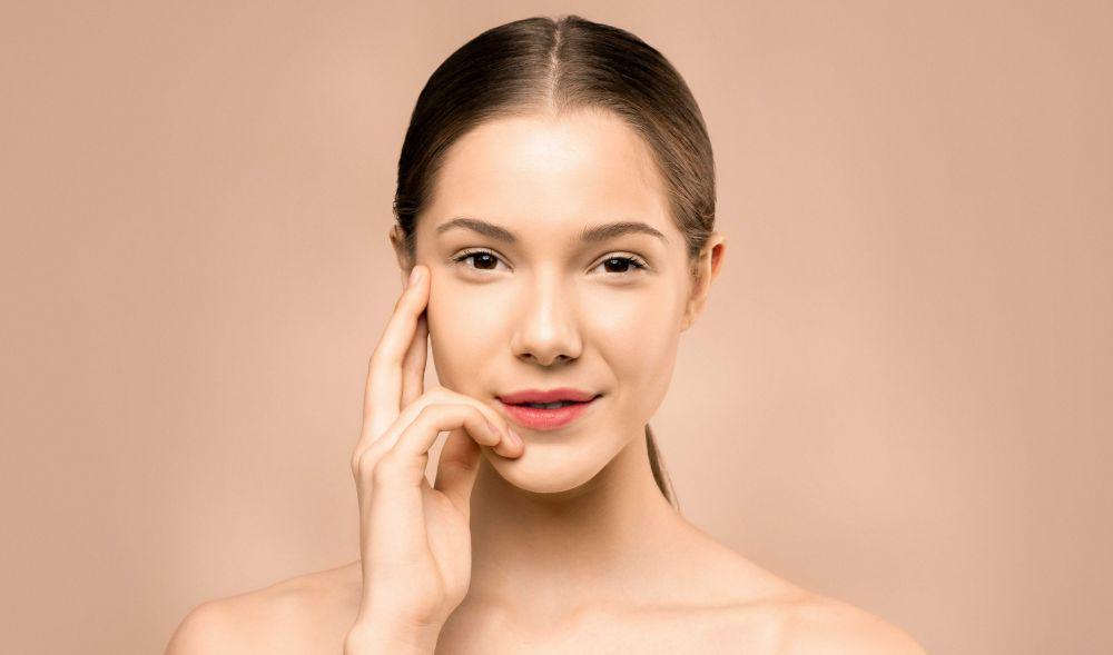 5 Manfaat Baby Oil Bagi Orang Dewasa, Stretch Mark Bisa Hilang?