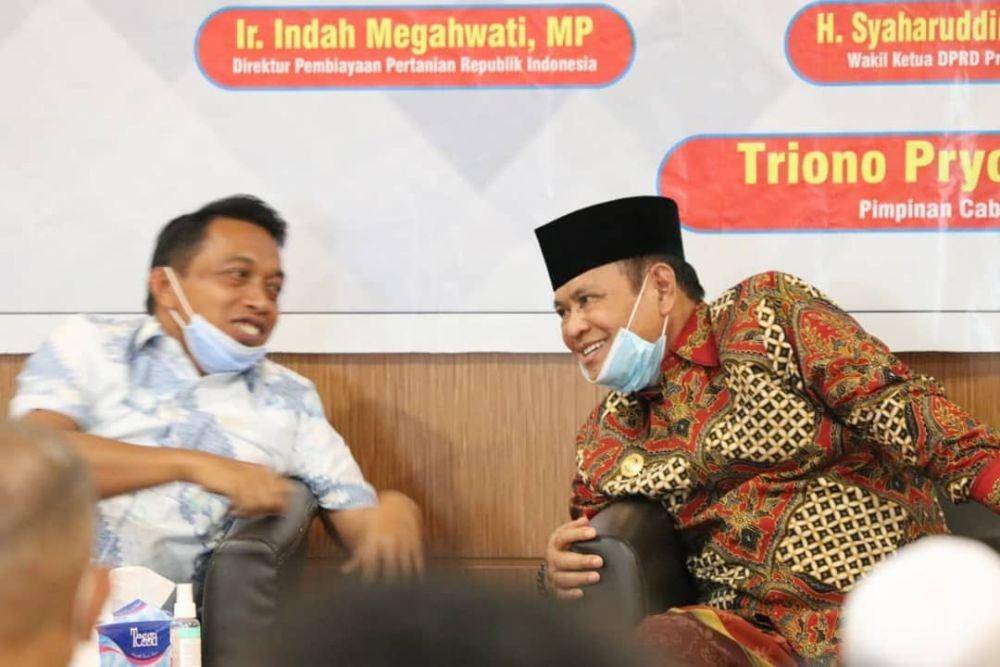 Bupati Luwu, Basmin Mattayang (kanan). Instagram/basmin_mattayang_official