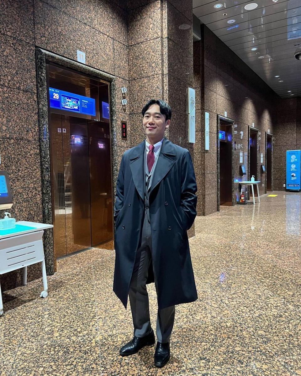 Kim Nam Hee (instagram.com/graehee)