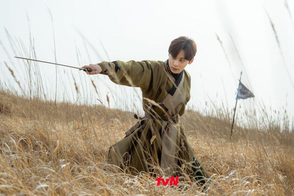 Hwang Minhyun di Alchemy of Souls (instagram.com/tvn_drama)