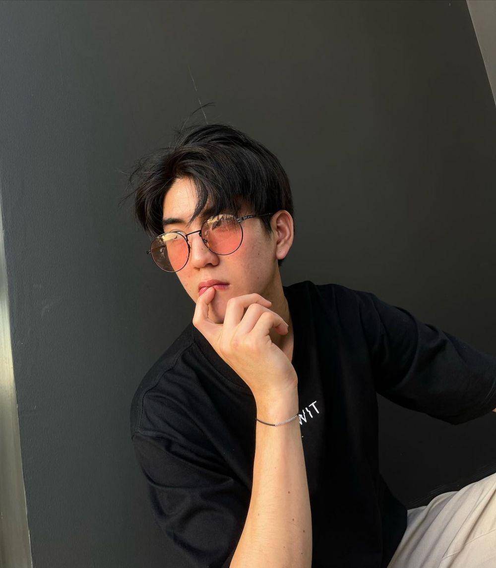 Sea Tawinan Anukoolprasert (instagram.com/sea_tawinan)