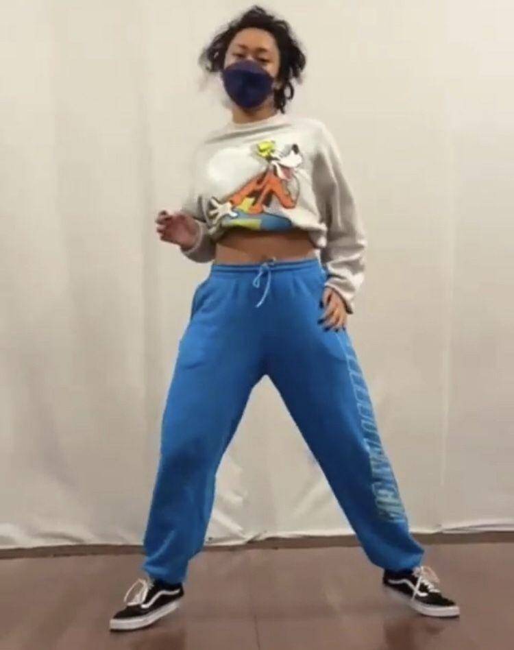 Nayyara (instagram.com/nayyarasudiro)