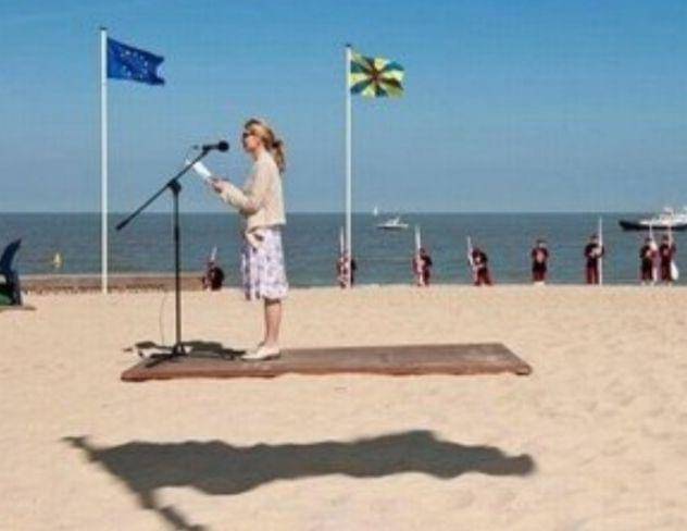 foto dengan sudut pandang yang tepat (boredpanda.com)