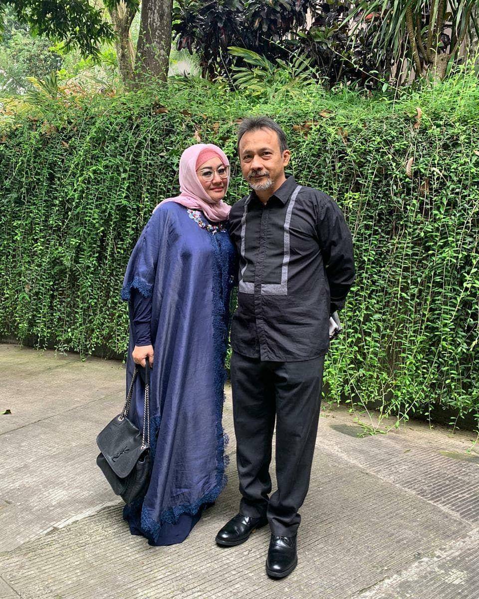 Adi Bing Slamet dan istri (instagram.com/janahabs)
