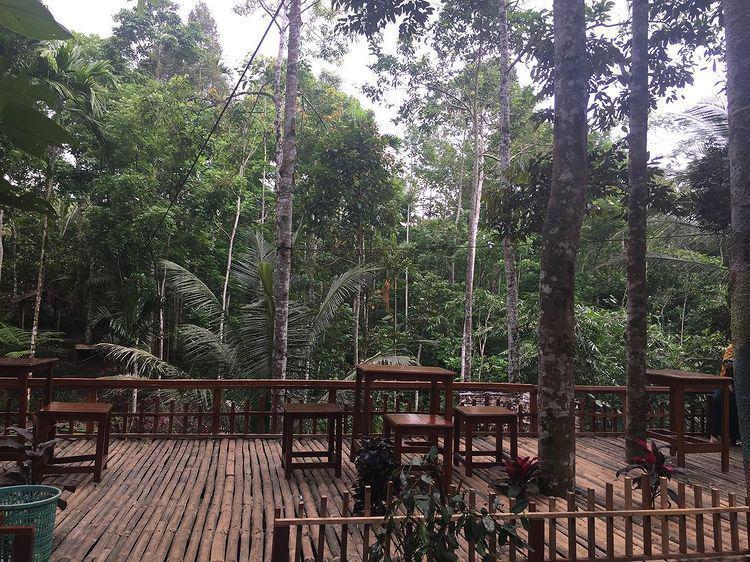 Wisata Alam Banyuanyar