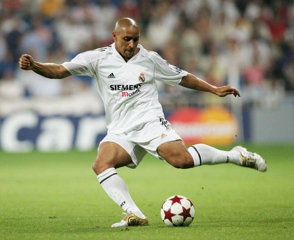 Roberto Carlos (twitter.com/ChampionsLeague)