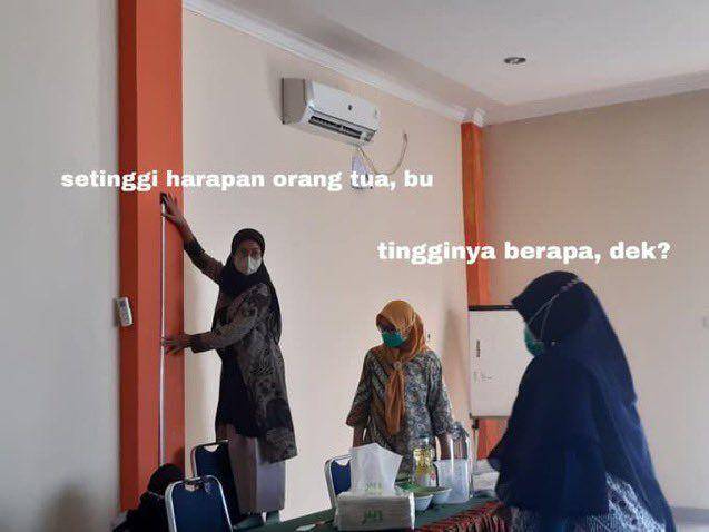 meme menanggung ekspektasi keluarga (twitter.com/cloverrns)