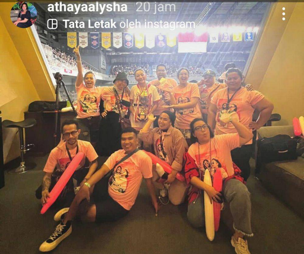 potret keluarga dukung Hesti Purwadinata (instagram.com/athayaalysha)
