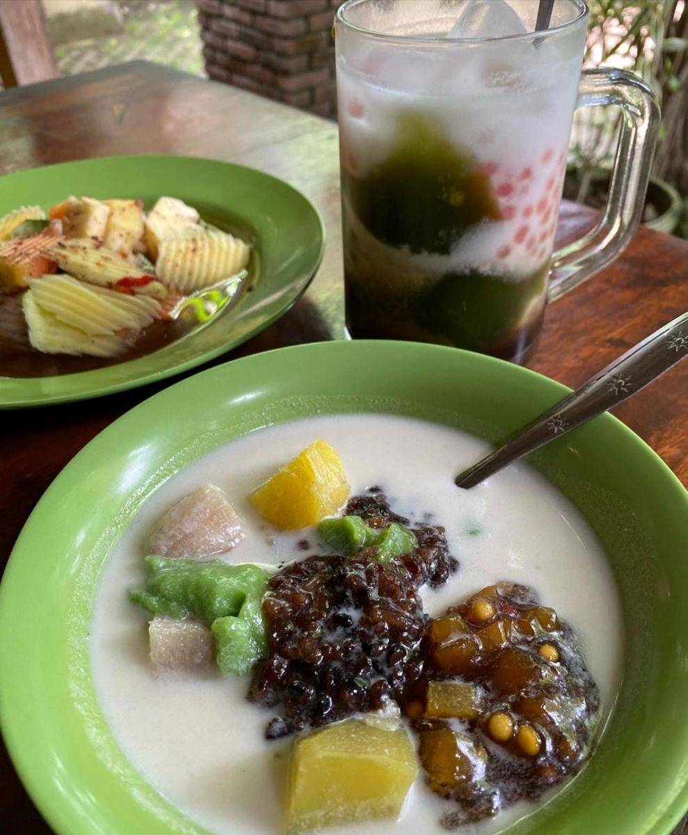 potret menu di Warung Gula Bali The Joglo (instagram.com/vonnyeyd)
