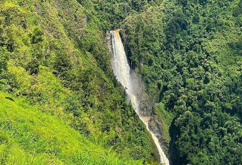 Air Terjun Salto de Bordones (instagram.com/mafecardonna)