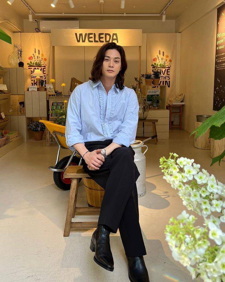 potret Kim Ji Hoon (instagram.com/jiraishin99)