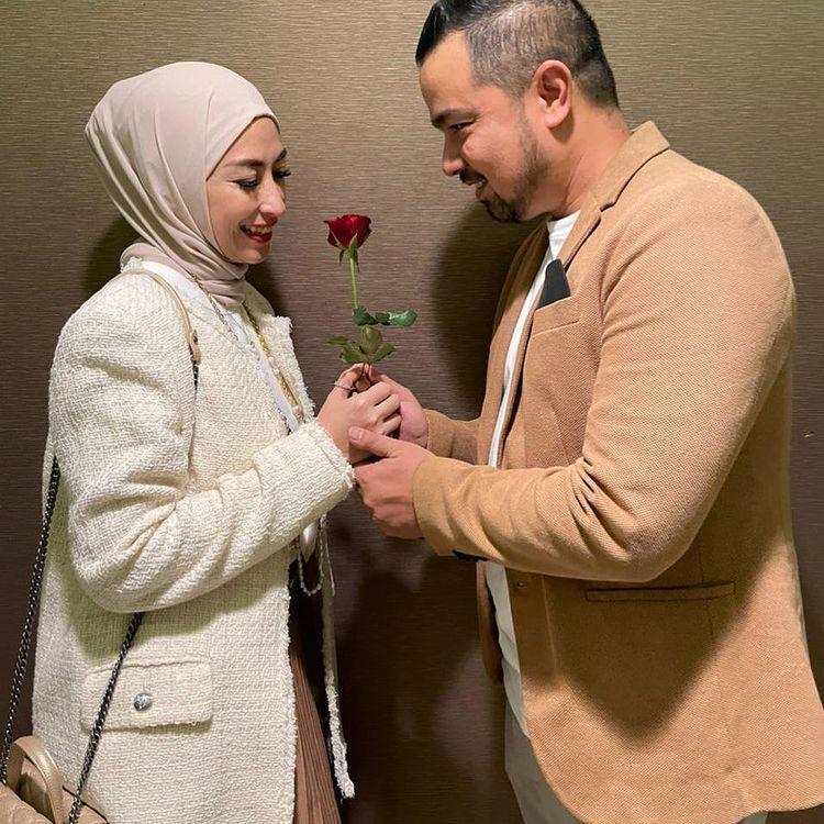Annisa Trihapsari dan suami (instagram.com/hapsarianissa29)