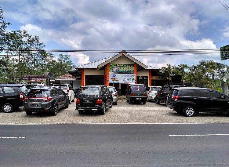 Warung Pak Poer Kalibaru, Banyuwangi. (Facebook.com/Warung Pak Poer)