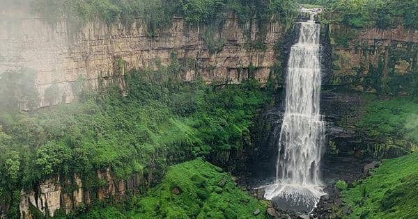 5 Destinasi Air terjun Paling Terkenal di Kolombia, Bikin Terpesona!