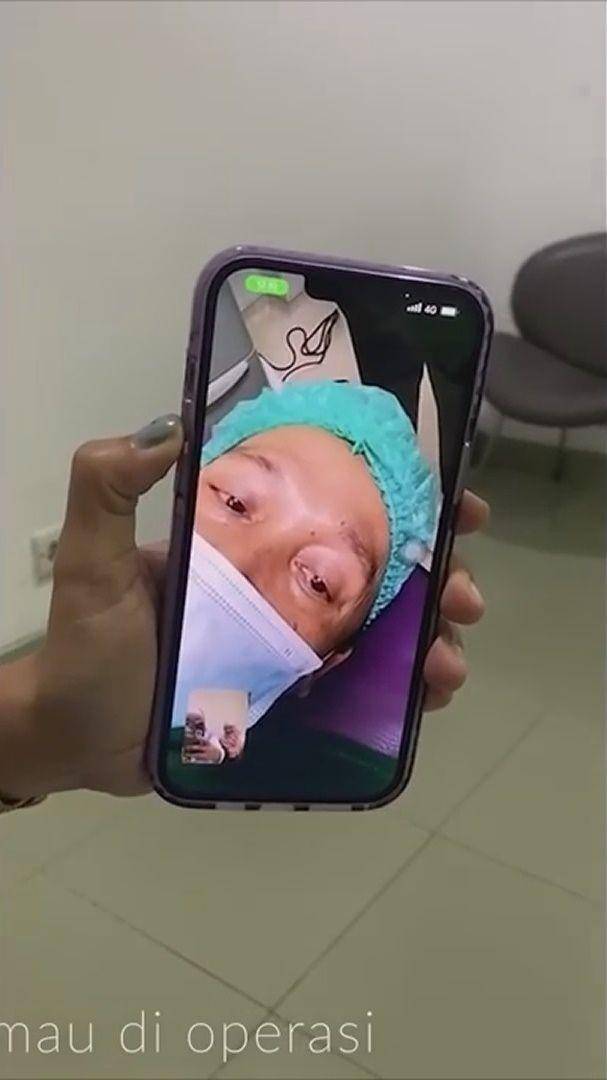 kondisi Ayah Ojak operasi hernia (youtube.com/qissyoutv)
