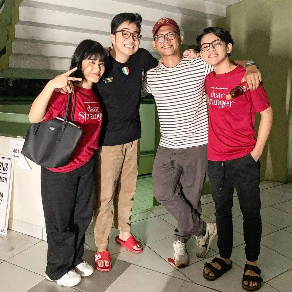 Ashira Zamita dan Rey Bong (instagram.com/dearstranger_series)