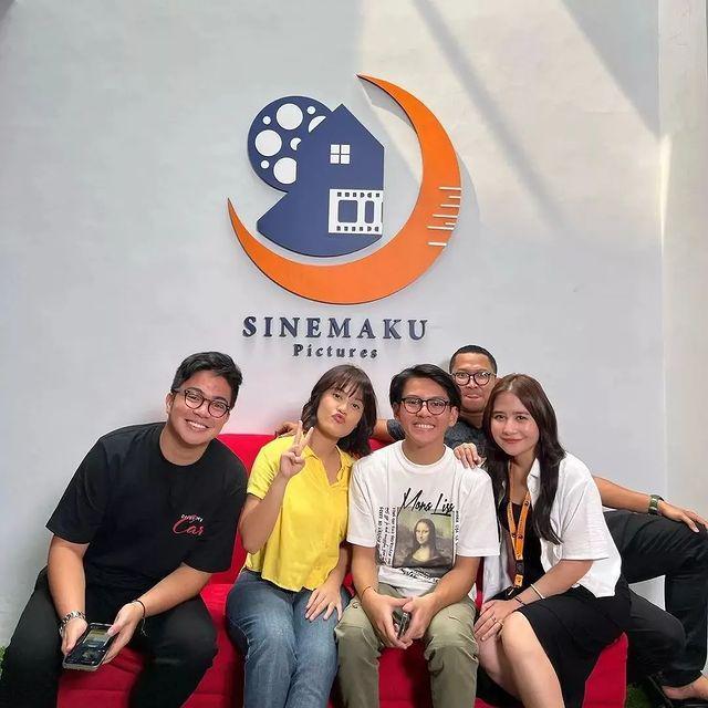 Ashira Zamita dan Rey Bong (instagram.com/dearstranger_series)