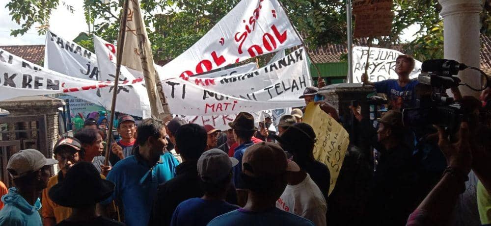 Rawa Dialihfungsikan Jadi Tambak, Petani Lamongan Demo