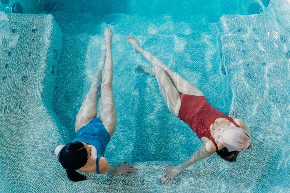 ilustrasi kolam renang (pexels.com/cottonbro)