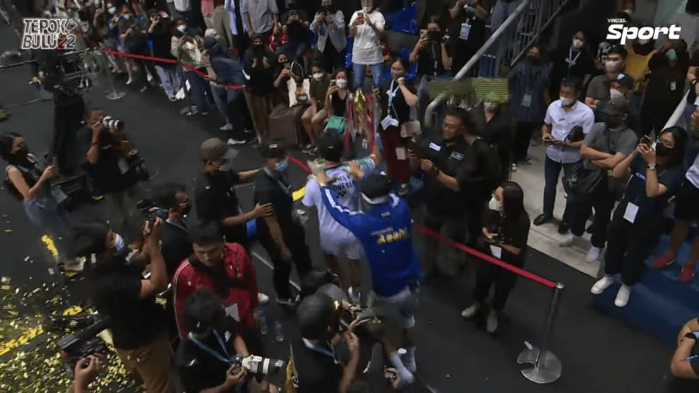 tingkah kocak Desta bersama Vincent di Tepok Bulu 2022 (youtube.com/VINDES)