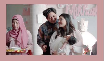 potret akikah anak kedua Eriska Rein (instagram.com/eriskarein)
