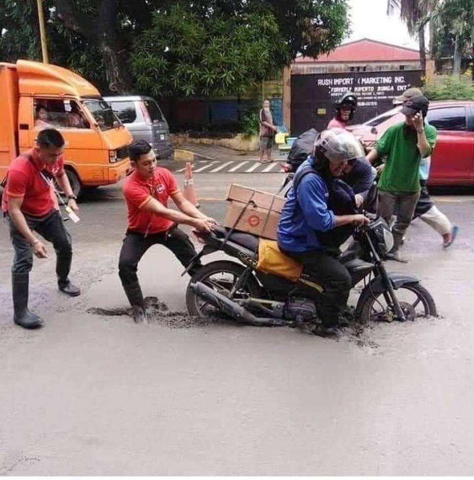 bapak-bapak apes (instagram.com/receh.id)