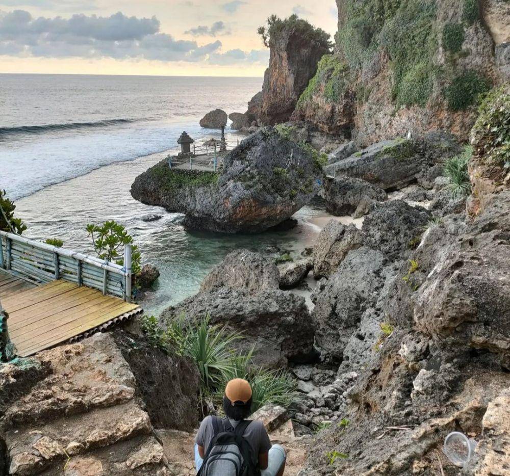 pesona Pantai Ngobaran (instagram.com/vigus.vio)