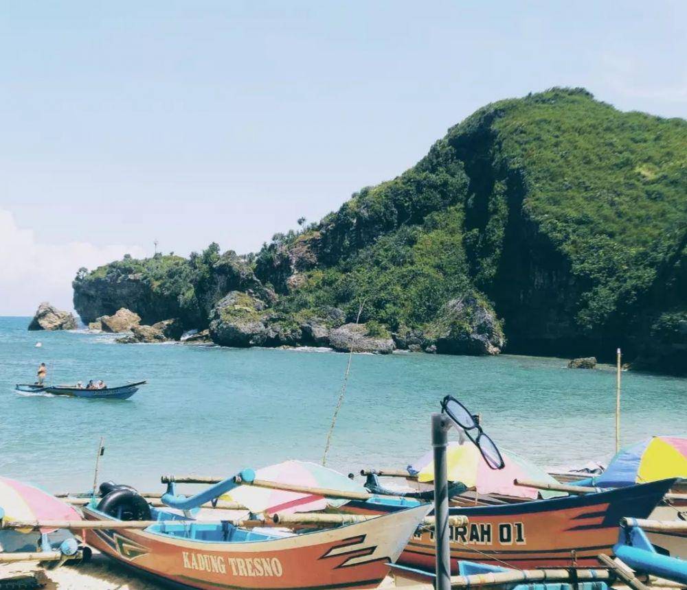 pesona Pantai Ngobaran (instagram.com/mitaamelia_27)