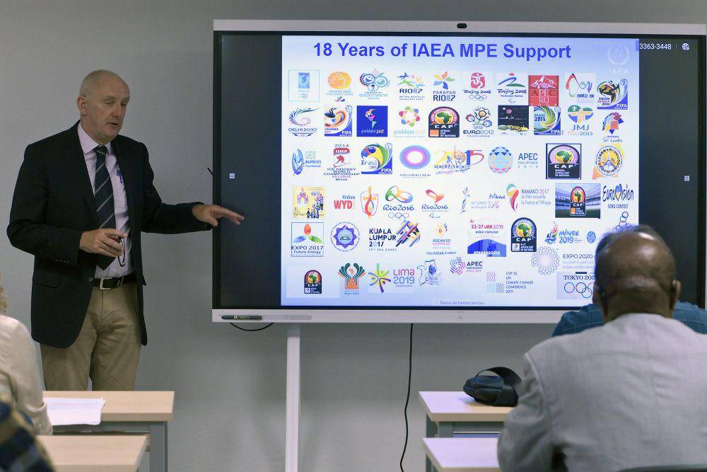 ilustrasi pembelajaran dari IAEA(flickr.com/IAEA Imagebank)
