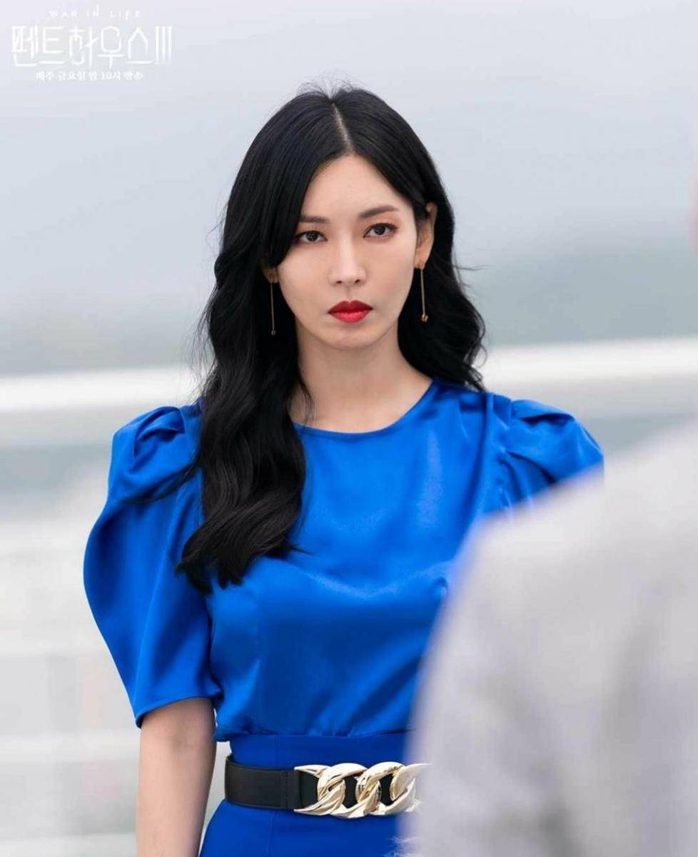 Kim So Yeon di drama The Penthouse (instagram.com/sbsdrama.official)