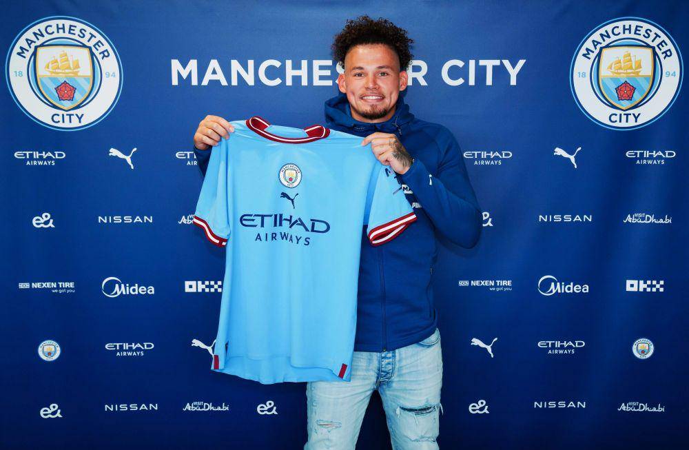 Kalvin Phillpps (twitter.com/ManCity)