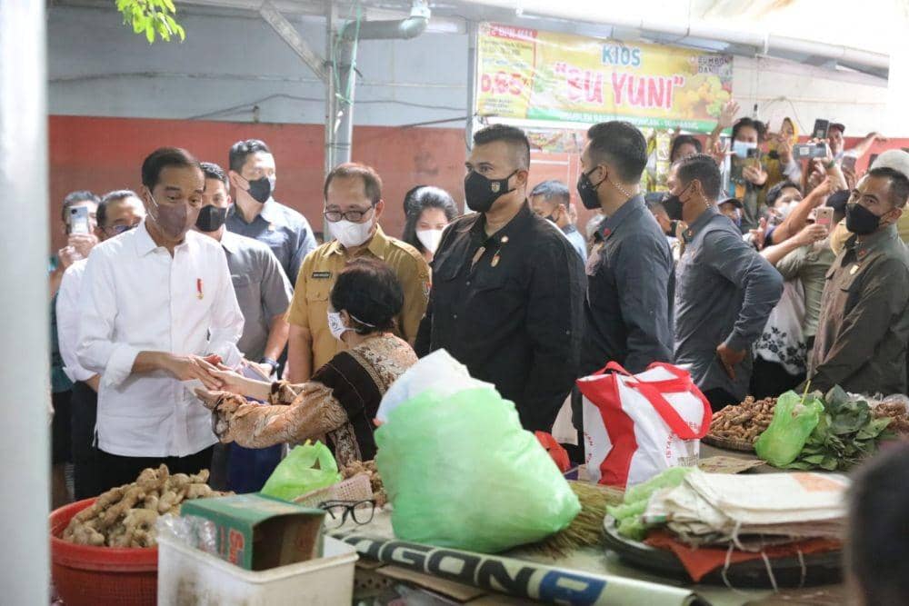 Warga Peterongan Semarang Girang Dapat PKH: Buat Bayar Sekolah!