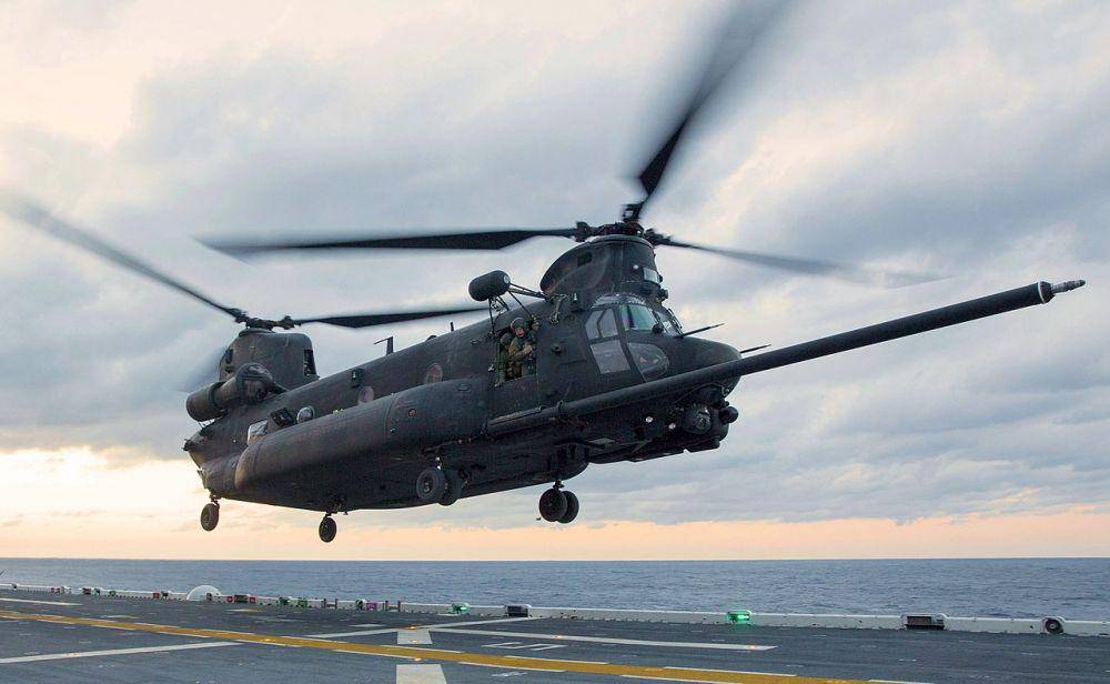 potret MH-47E Chinook, helikoter angkut yang dimodifikasi khusus dan dioperasikan Night Stalkers untuk misi operasi khusus (commons.wikimedia.org/PO2 Tamara Vaughn)
