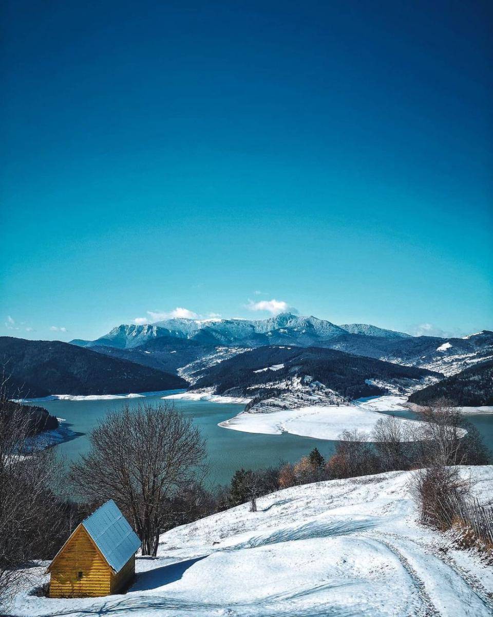Bicaz Lake (instagram.com/denisagirbea)