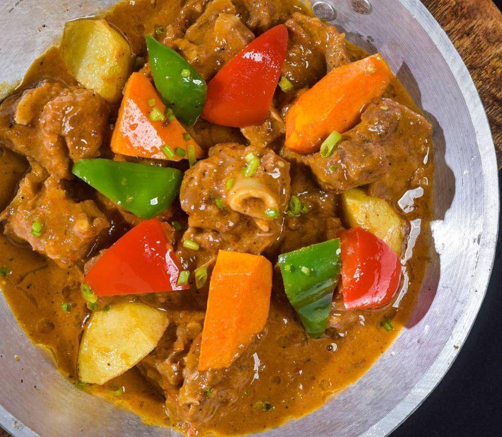 kalderetang kambing (instagram.com/oinikapampangan)