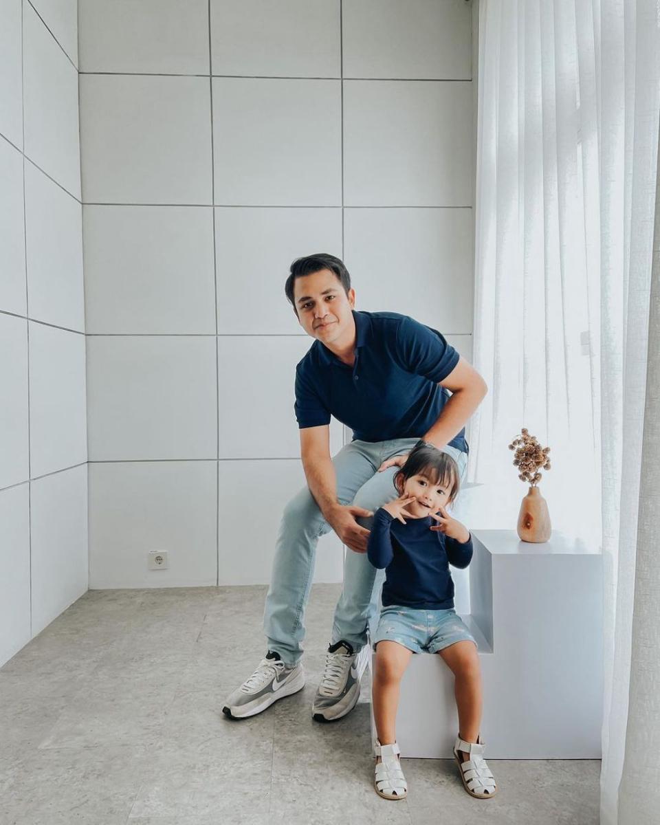 Rizky Alatas dan buah hati (instagram.com/rizkyalatas)
