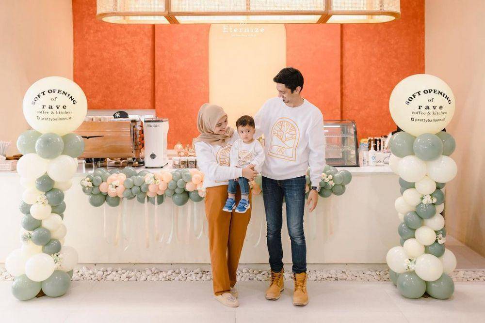 keluarga Vebby Palwinta (instagram.com/vebbypalwinta)