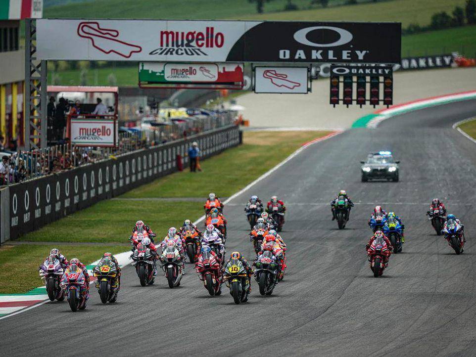 para pembalap MotoGP di Sirkuit Mugello, Italia (instagram.com/johannzarco)