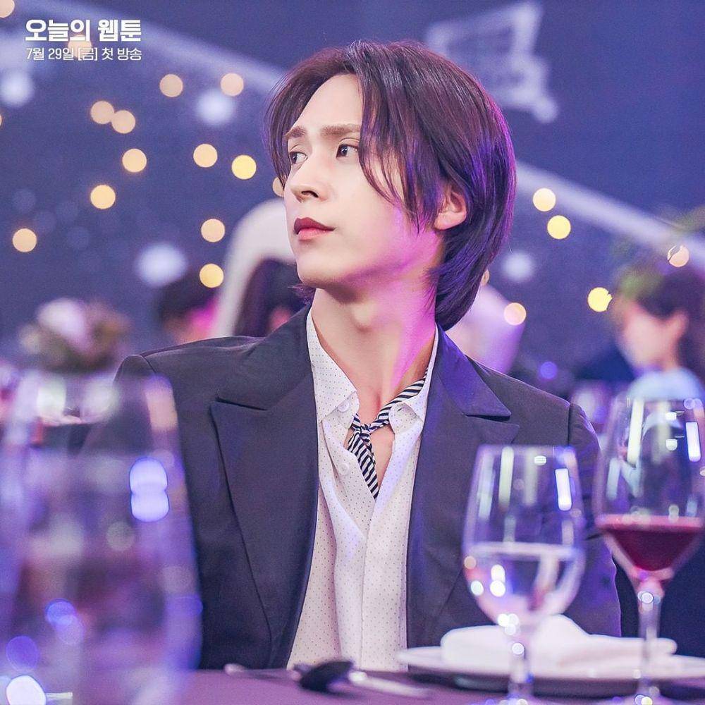 Dongwoon di cuplikan drama Today's Webtoon (instagram.com/sbsdrama.official)