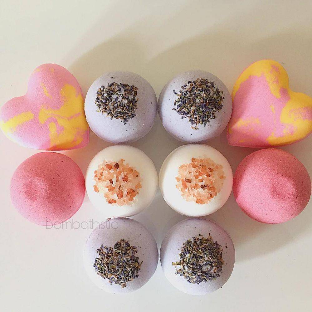 rekomendasi bath bomb (instagram.com/bombathstic)