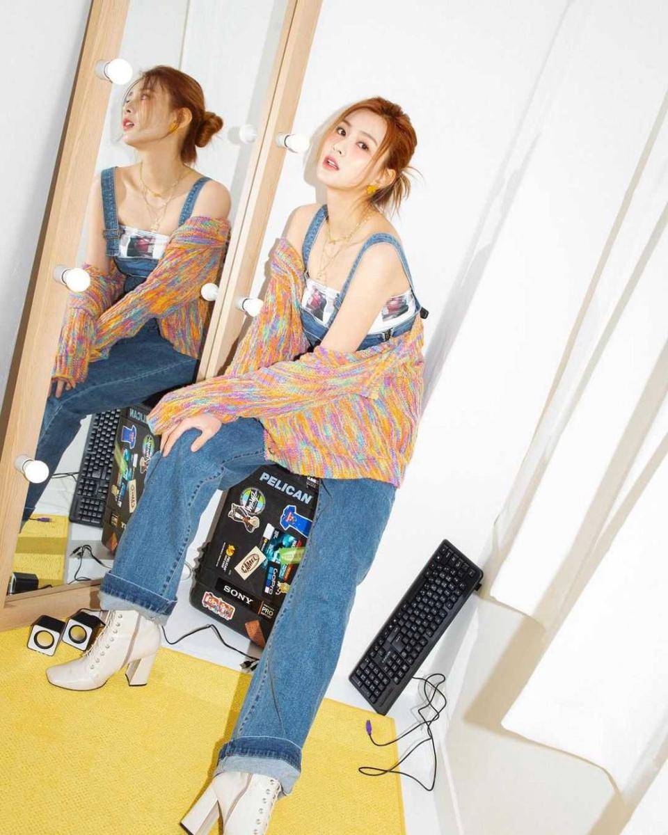 Instagram.com/_ohhayoung&