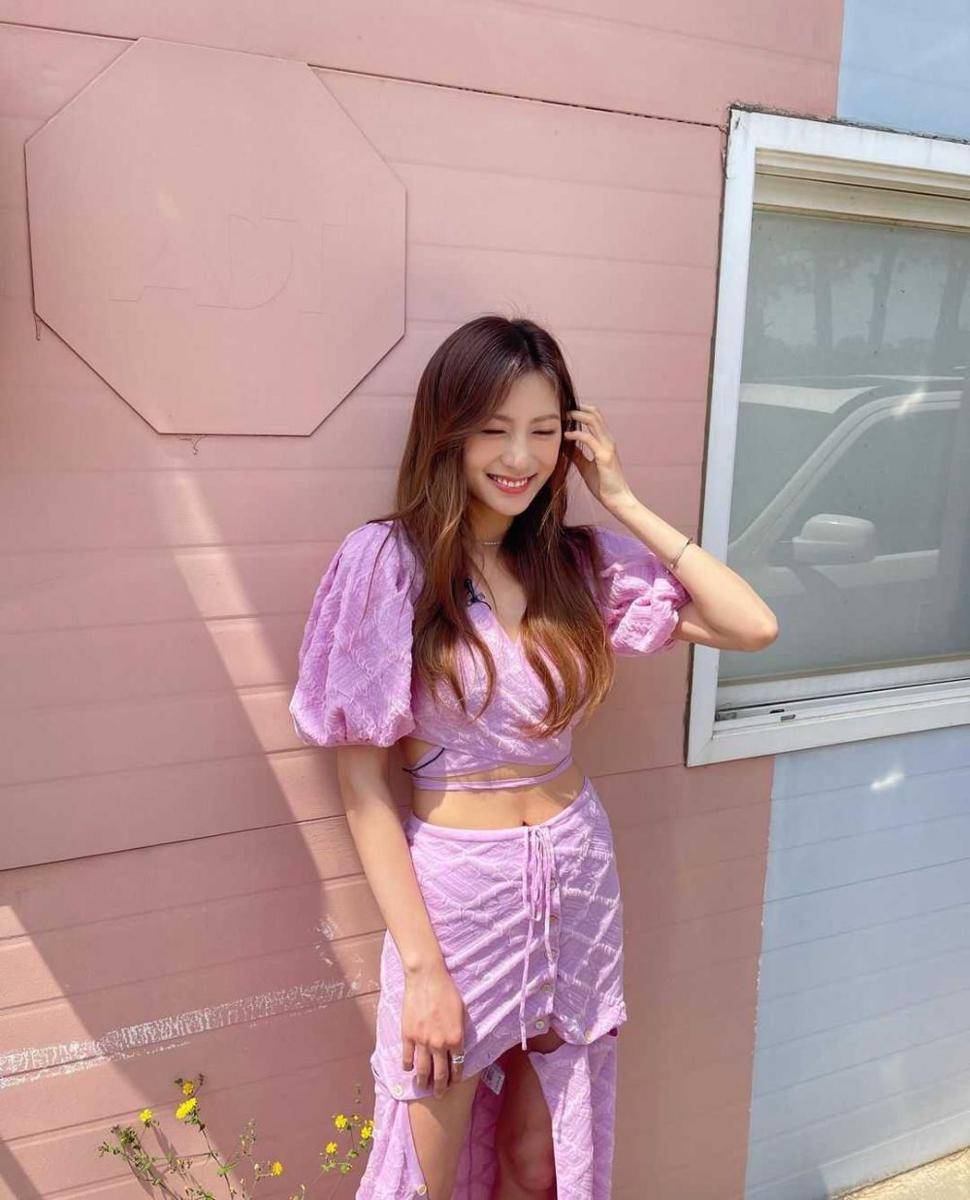 Instagram.com/_ohhayoung_